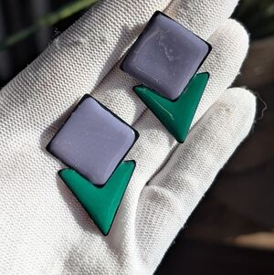 Vintage Geometric Pierced Earrings – Lavender & Teal – Retro Mod